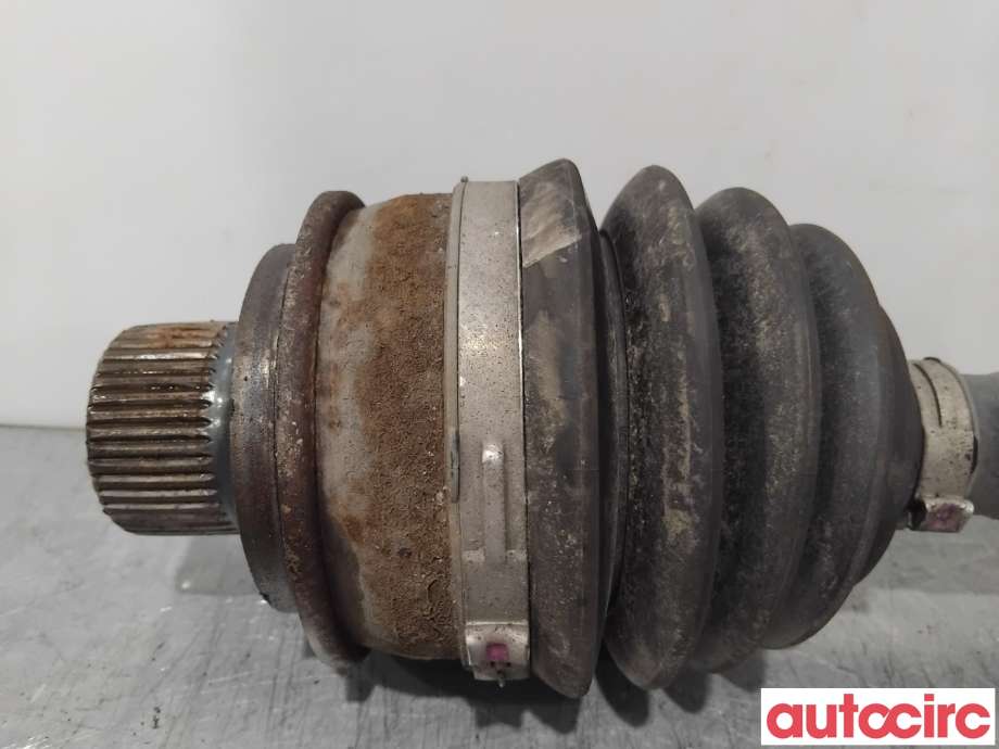 Drivaksel høyre foran, elbil til Audi A4 2020-->> (Type V, Fase 2) (B9) (B9) (AUDI|8W0407271E||8W0407271M)