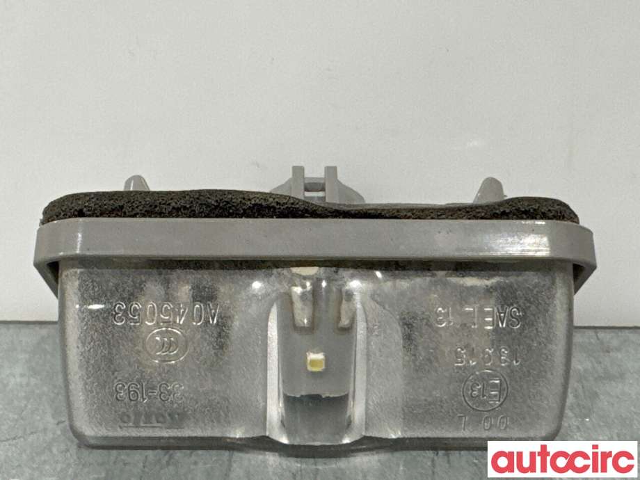 Skiltlys til Toyota RAV4, 2019-->> (Type V)  (TOYOTA|8127033110)