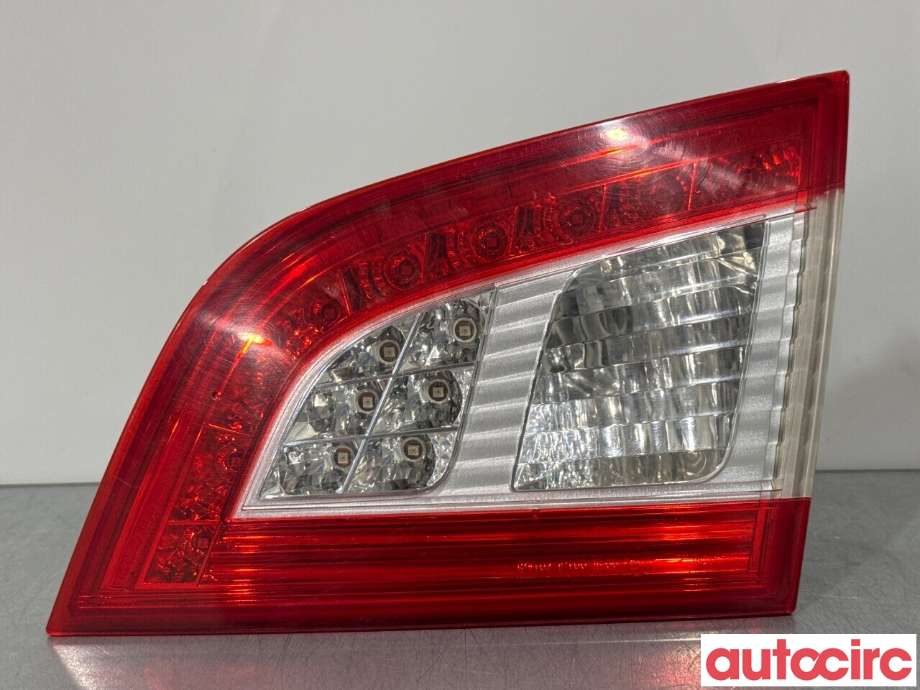 Baklykt høyre indre til Peugeot 508, 2011-2014 (Type I, Fase 1)  (PEUGEOT|6351LZ)