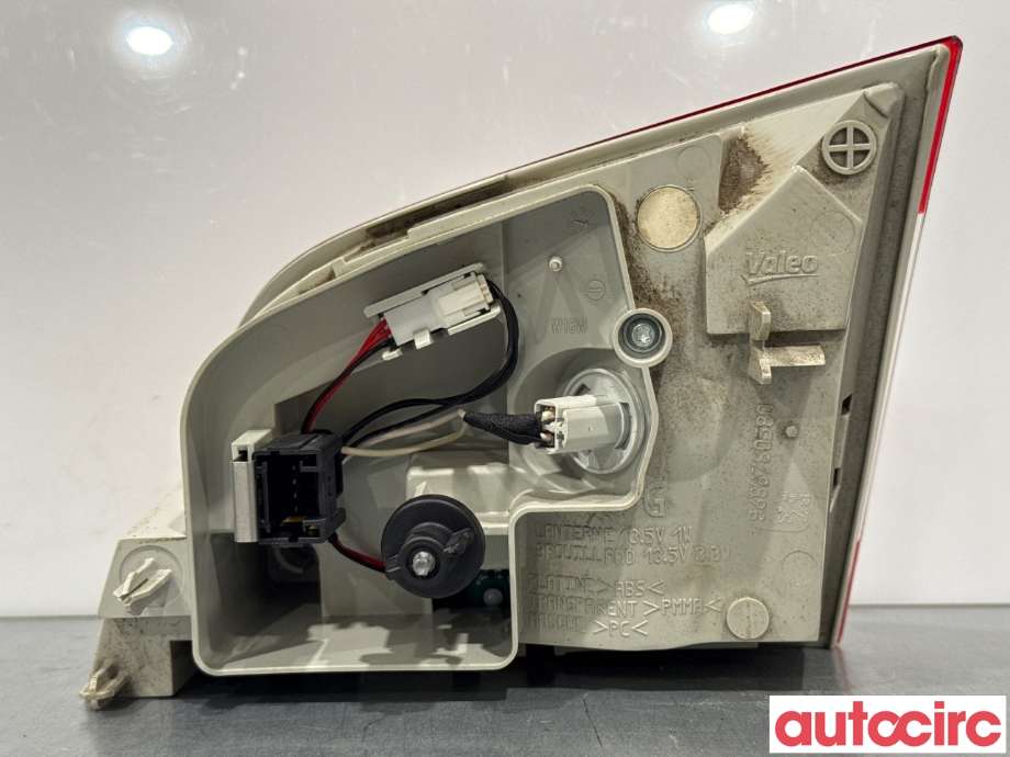 Baklykt venstre indre til Peugeot 508 2011-2014 (Type I, Fase 1) (PEUGEOT|6350LZ||9686780580)