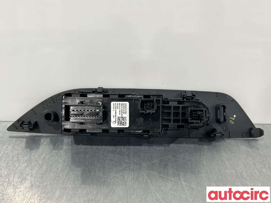 Bryter ruteheis til Peugeot 208 2019-->> (Type II)  (PEUGEOT|98421760ZD)