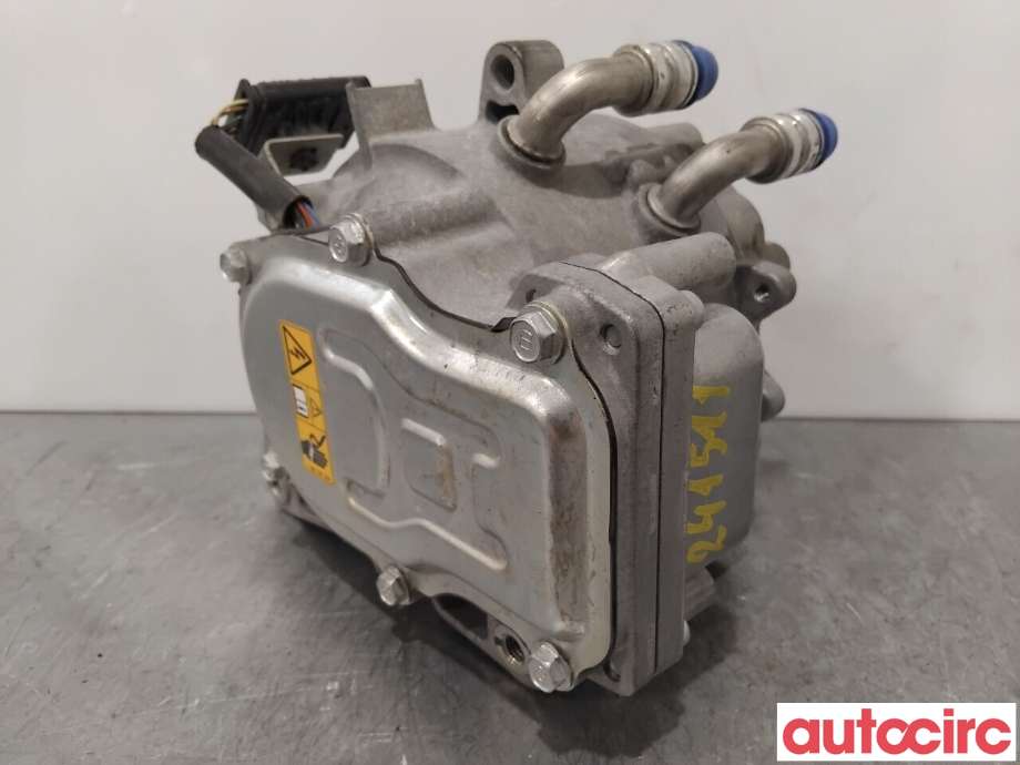 Diverse deler til BMW X1 2015-2022 (F48) (F48) (BMW|12317649390|212000-0085|7649390)