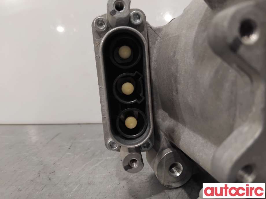 Diverse deler til BMW X1 2015-2022 (F48) (F48) (BMW|12317649390|212000-0085|7649390)