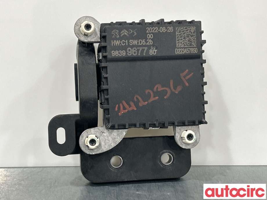 Sensor radar til Peugeot 208 2019-->> (Type II) (PEUGEOT|1662442080||9839967780)