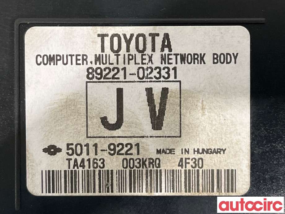 Sikringsboks til Toyota Auris 2013-2015 (Type II, Fase 1)  (TOYOTA|8273012X80)