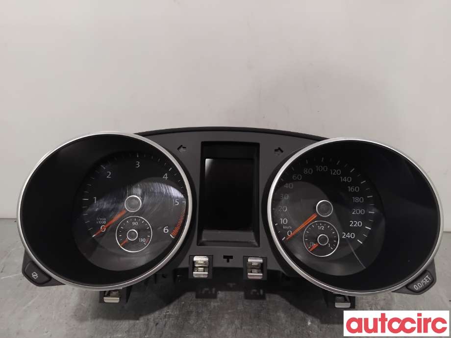 Instrumentpanel til VW Golf VI, 2008-2012  (VOLKSWAGEN|5K0920872AX)