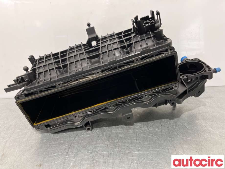 Manifold innsug til VW Golf Sportsvan 2014-2018  (VOLKSWAGEN|04E129709L|04E129711L|04E129709AM)