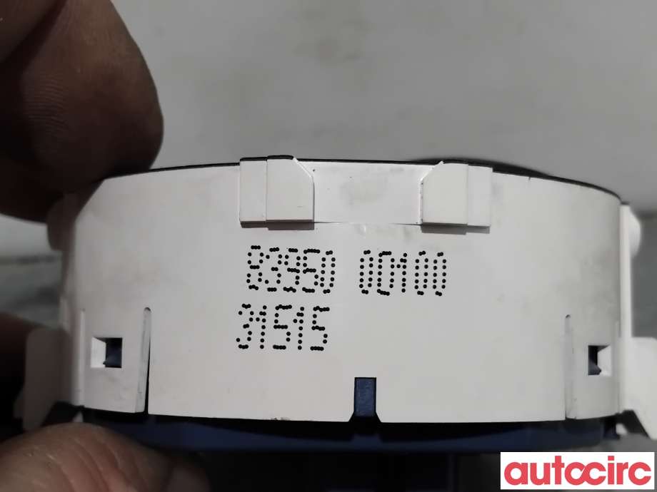 Bryter nødblink til Toyota Yaris 2014-2020 (Type III, Fase 2) (TOYOTA|839500D100|)