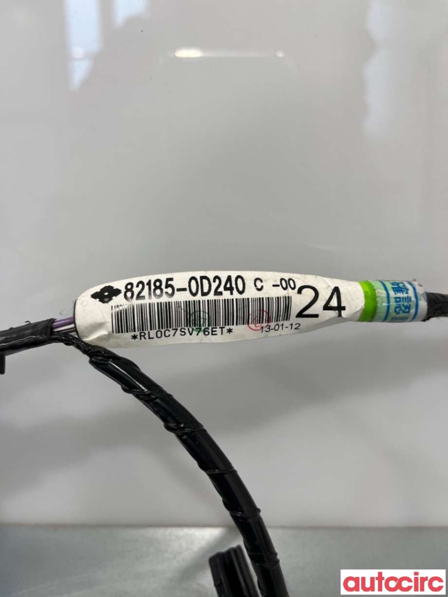 Ledningsnett til Toyota Yaris 2012-2014 (Type III, Fase 1) (TOYOTA|821850D240|)