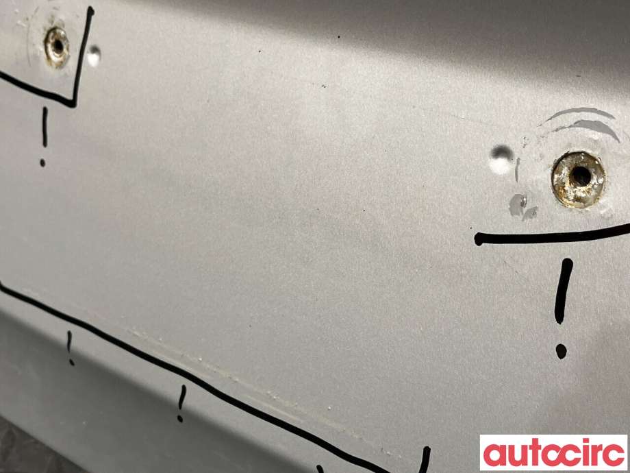 Bakluke combi til Toyota Auris 2010-2012 (Type I, Fase 2) (TOYOTA|6700502200)