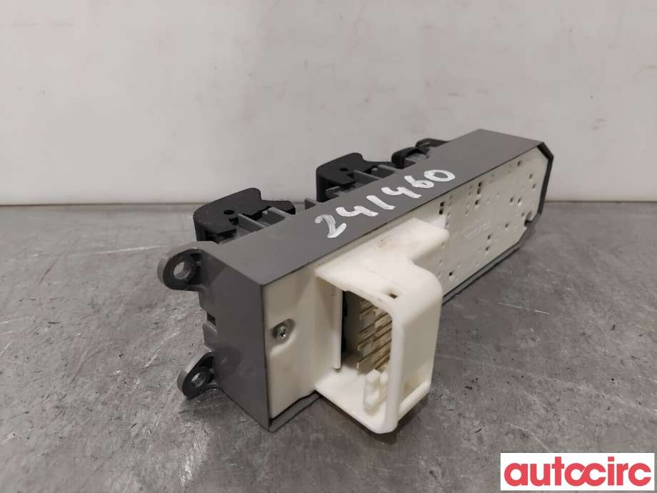 Bryter ruteheis til Toyota Yaris 2014-2020 (Type III, Fase 2) (TOYOTA|8482002320|)