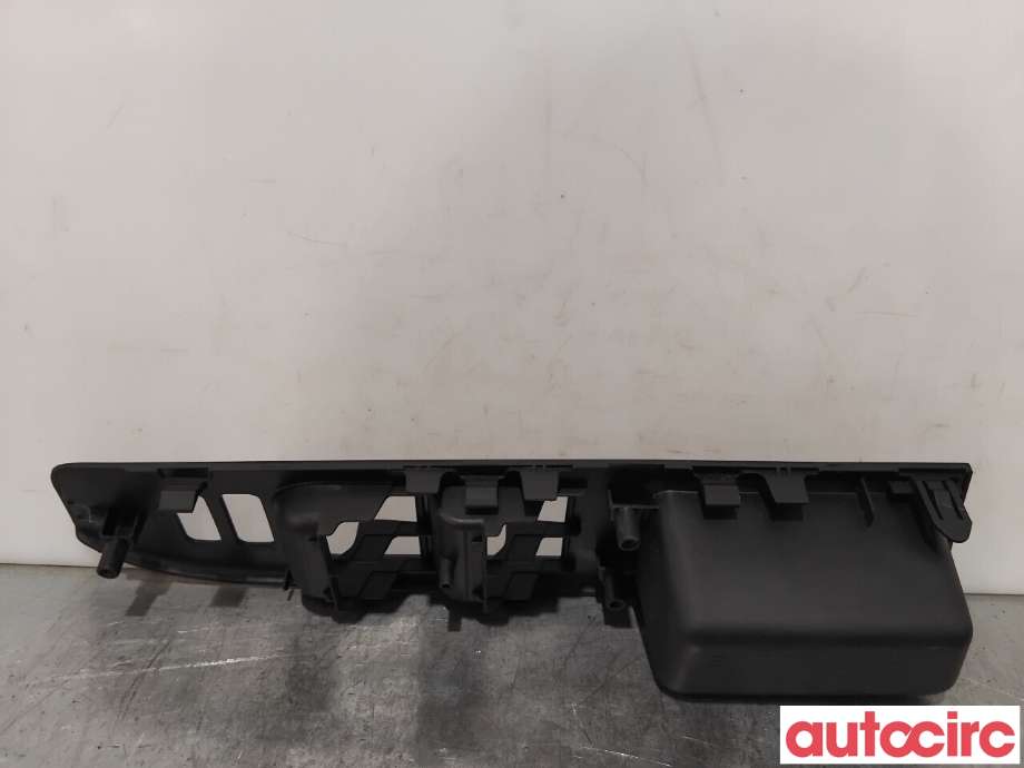 Diverse deler til Toyota Yaris 2014-2020 (Type III, Fase 2)  (TOYOTA|742320D690C2||74232-0D690)