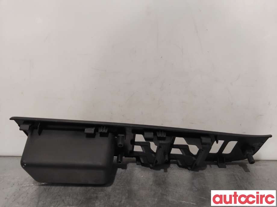 Diverse deler til Toyota Yaris 2014-2020 (Type III, Fase 2)  (TOYOTA|742320D690C2||74232-0D690)
