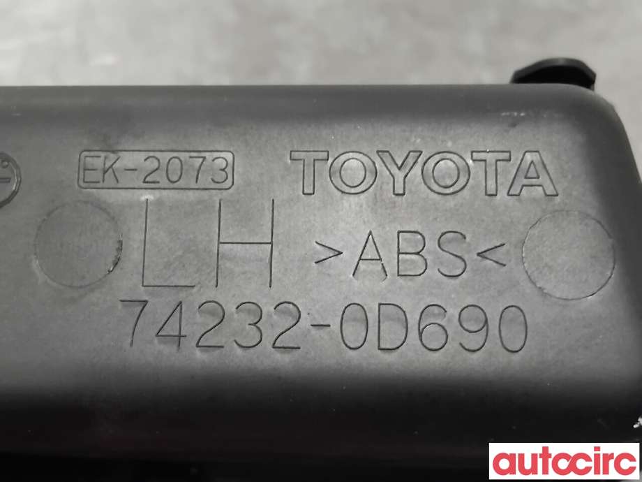 Diverse deler til Toyota Yaris 2014-2020 (Type III, Fase 2)  (TOYOTA|742320D690C2||74232-0D690)