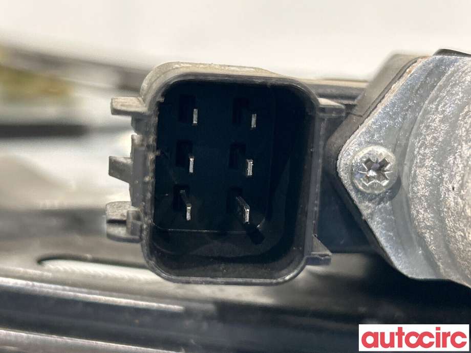 Ruteheis høyre foran til Land Rover Range Rover, Evoque 2011-2019 (Type I) (LAND-ROVER|BJ3223270AA|LR031660|918957102)