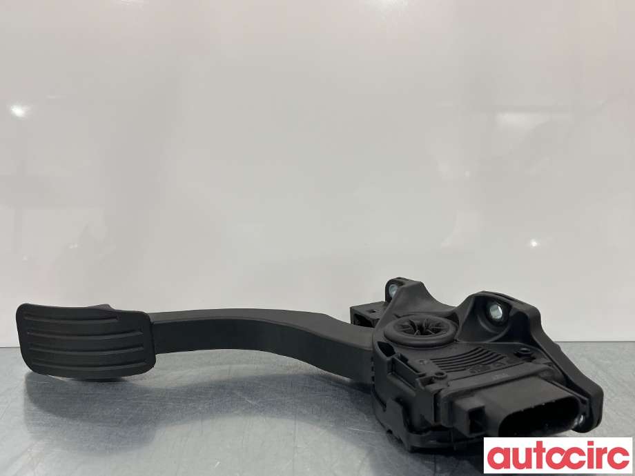 Pedal gass til Ford Mondeo 2007-2010 (Type IV, Fase 1)  (FORD|2103911|6G92-9F836-RC)