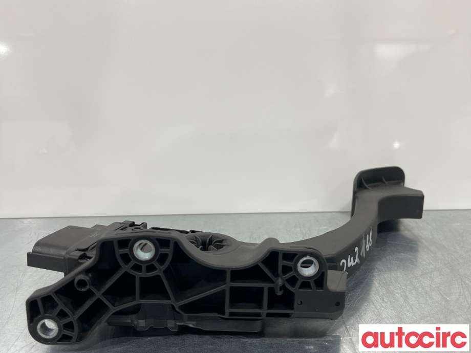 Pedal gass til Ford Mondeo 2007-2010 (Type IV, Fase 1)  (FORD|2103911|6G92-9F836-RC)