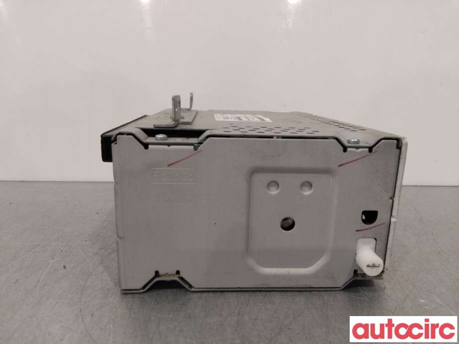Bilstereo til Ford Focus 2011-2014 (Type III, Fase 1)  (FORD|1856020|DT1T-18C815-HN)