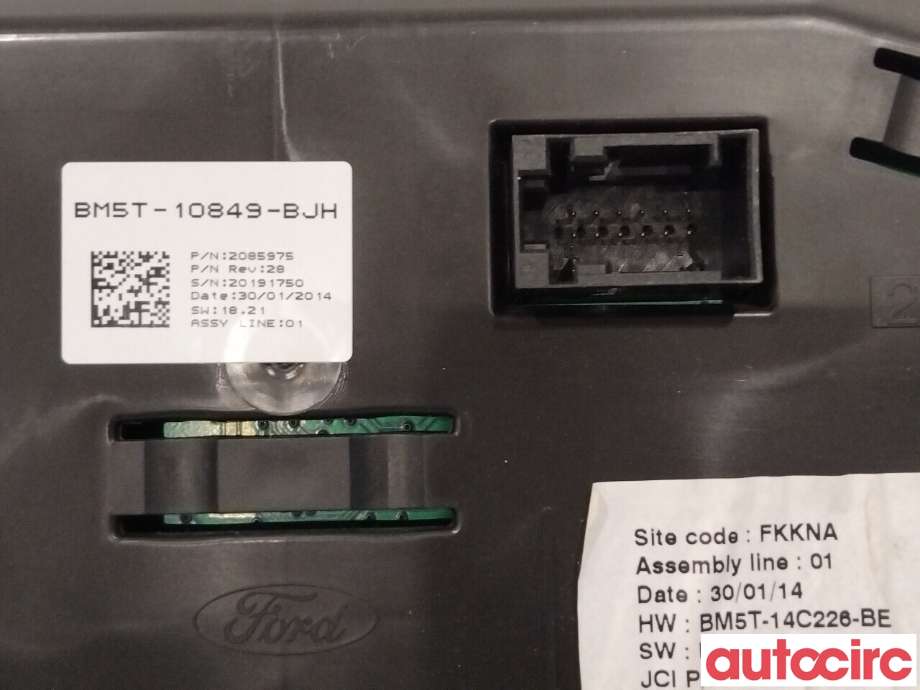 Instrumentpanel til Ford Focus 2011-2014 (Type III, Fase 1) (FORD|1879759|BM5T-10849-BJJ)