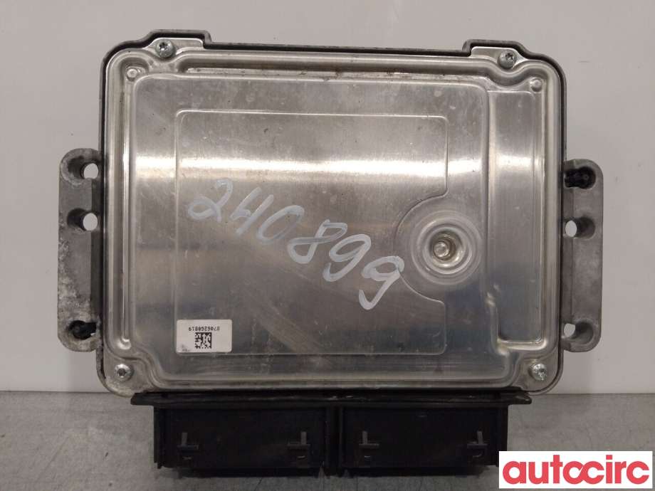 Styreenhet motor til Ford Focus 2011-2014 (Type III, Fase 1) (FORD|2013029|RMCV6A-12A650-BD)