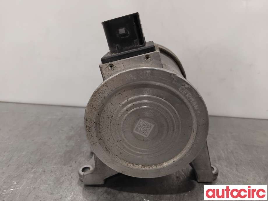 Vannpumpe til Volvo V90 / V90 CC / S90 2016-->>  (VOLVO|32441265|702702280|31368715)
