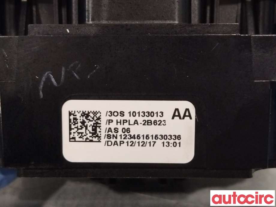 Bryter elektrisk håndbrekk/parkbrems til Land Rover Discovery 2017-->> (Type V) (LAND-ROVER|LR083888|HPLA2B623AA)