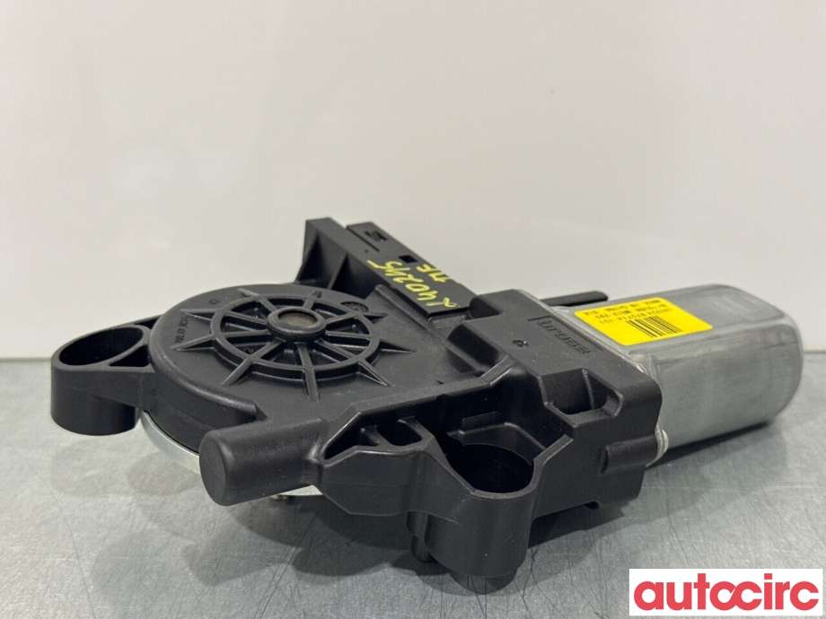 Ruteheis høyre foran til Volvo XC70 2008-2013 (Type II, Fase 1)  (VOLVO|30699646|970714-101|)