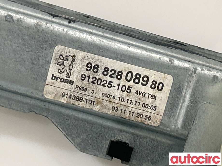 Ruteheis venstre foran til Peugeot 3008 2009-2016 (Type I)  (PEUGEOT|9221FF|9882808980)