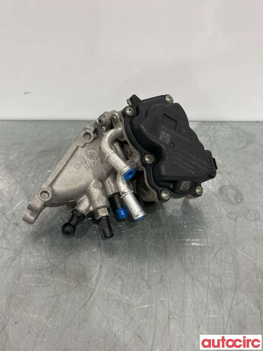Spjeldhus til VW Passat 2015-2019 (Fase 1) (B8) (B8) (VOLKSWAGEN|04L128063AA||04L128059R)