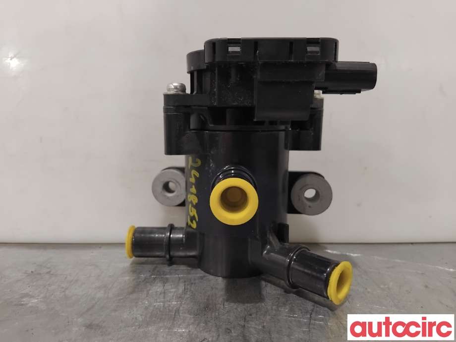 Diverse deler til Toyota bZ4X 2022-->> (TOYOTA|8724042020|VN082300-0011|)