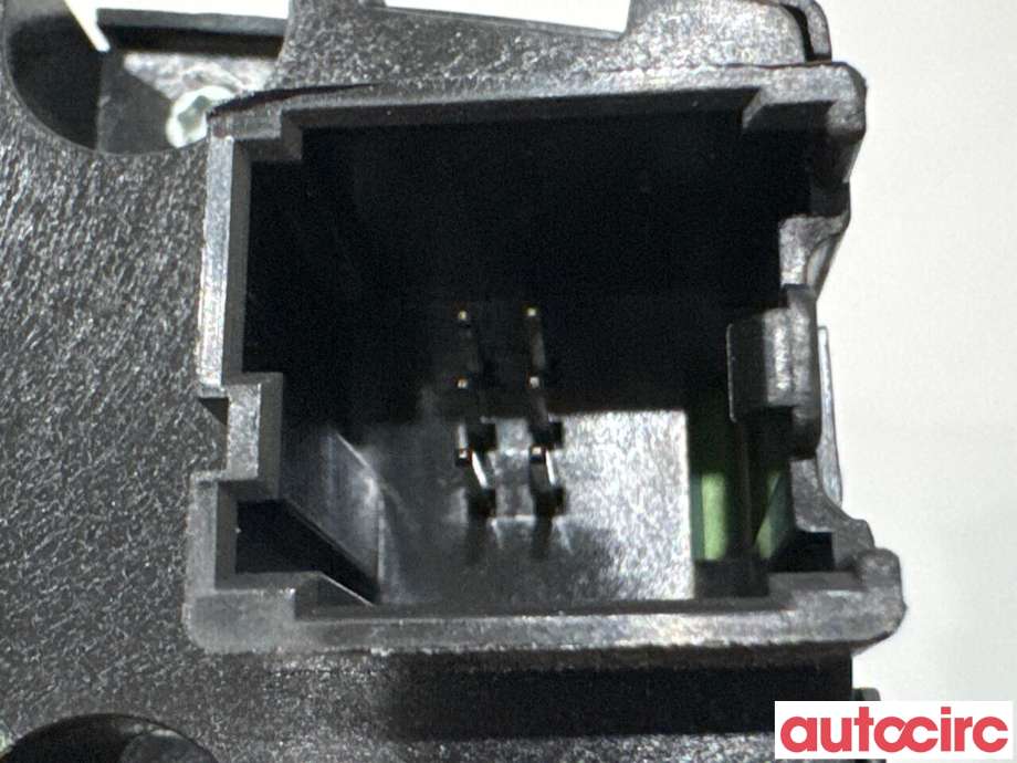 Bryter lys til Ford Focus 2011-2014 (Type III, Fase 1) (FORD|2044625|10097646|BM5T13A024CD)