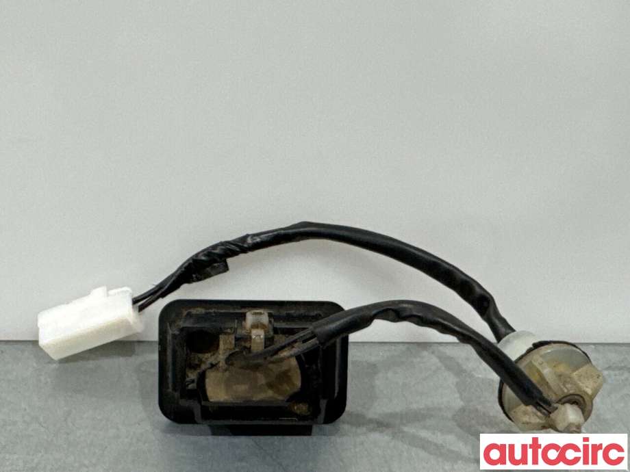 Bryter baklukeåpner til Mazda CX-5 2012-2017 (Type I)  (MAZDA|KD45-67-6S0B||GS2A676S0)