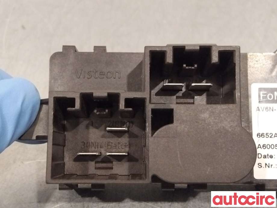Varmeapparat motstand til Ford Focus 2011-2014 (Type III, Fase 1) (FORD|1888653|A6005-003-00|AV6N-19E624-AB)