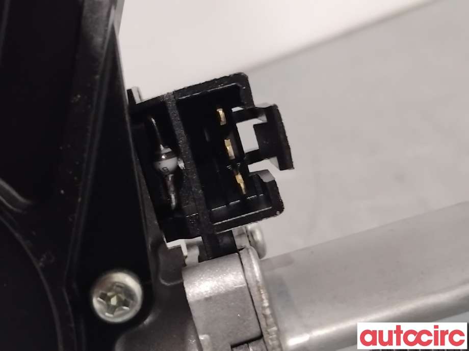 Viskermotor bakrute til Opel Astra K 2015-->>  (OPEL|39156859|689062013|YR00003780)