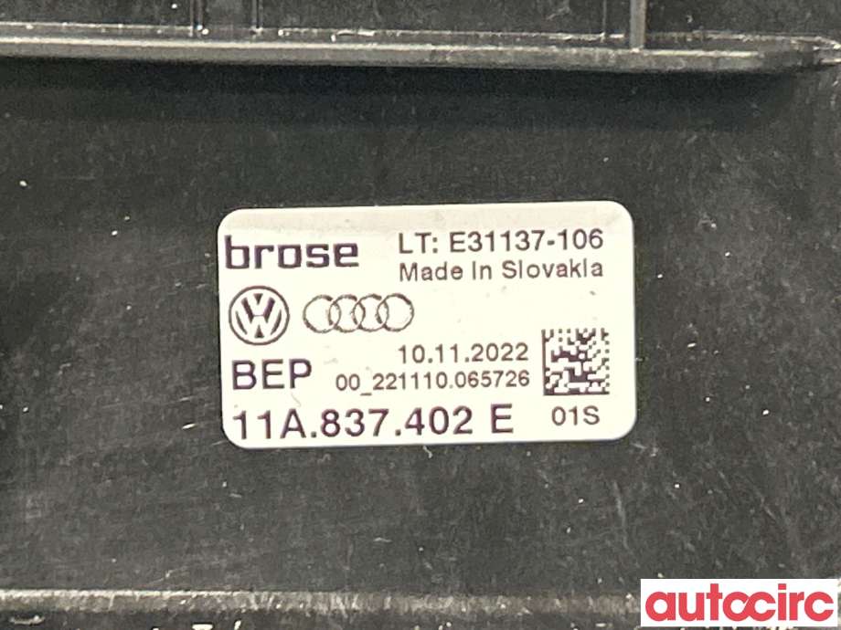 Ruteheis høyre foran til Audi Q4 e-tron 2021-->>  (AUDI|11A837462F|11A837462D|11A837402E)