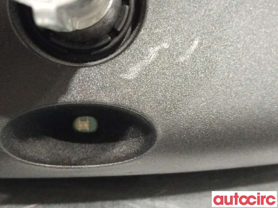 Speil innvendig til Peugeot 208 2012-2019 (Type I) (PEUGEOT|815489|96864409XT-T)