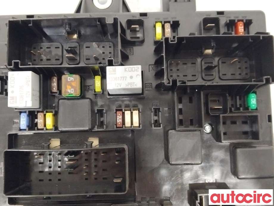 Sikringsboks til Opel Astra J 2010-2015  (OPEL|13368652)