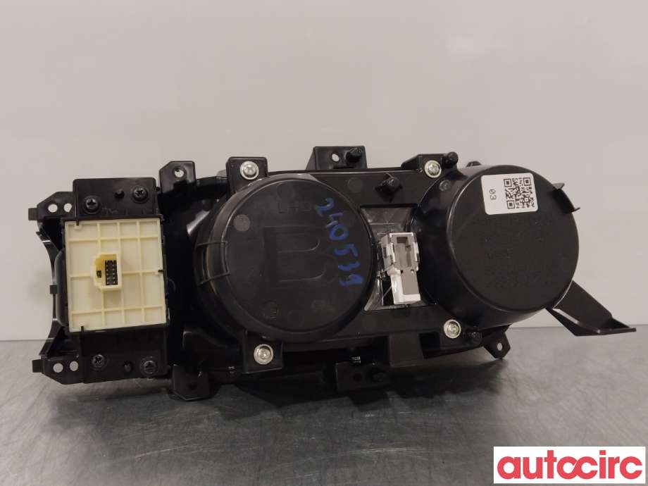 Dashbord koppholder til Toyota Corolla 2019-->>  (TOYOTA|5880302270)