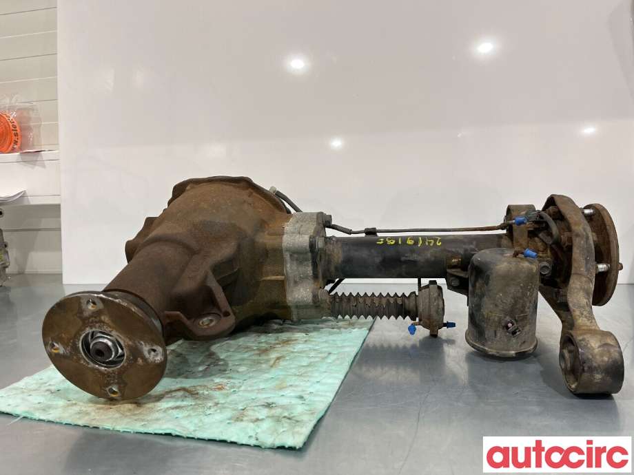 Kardang til Mitsubishi Pajero 2007-2016 (Type IV, Fase 1)  (MITSUBISHI|3541A146)