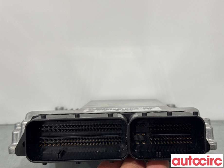 Styreenhet motor til BMW X3 2010-2017 (F25) (F25) (BMW|13618576333|0281016638|8509034)
