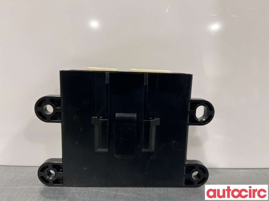 Styreenhet nøkkelfri/keyless til Mitsubishi Outlander 2015-->> (Type III, Fase 2) (MITSUBISHI|8637B321)