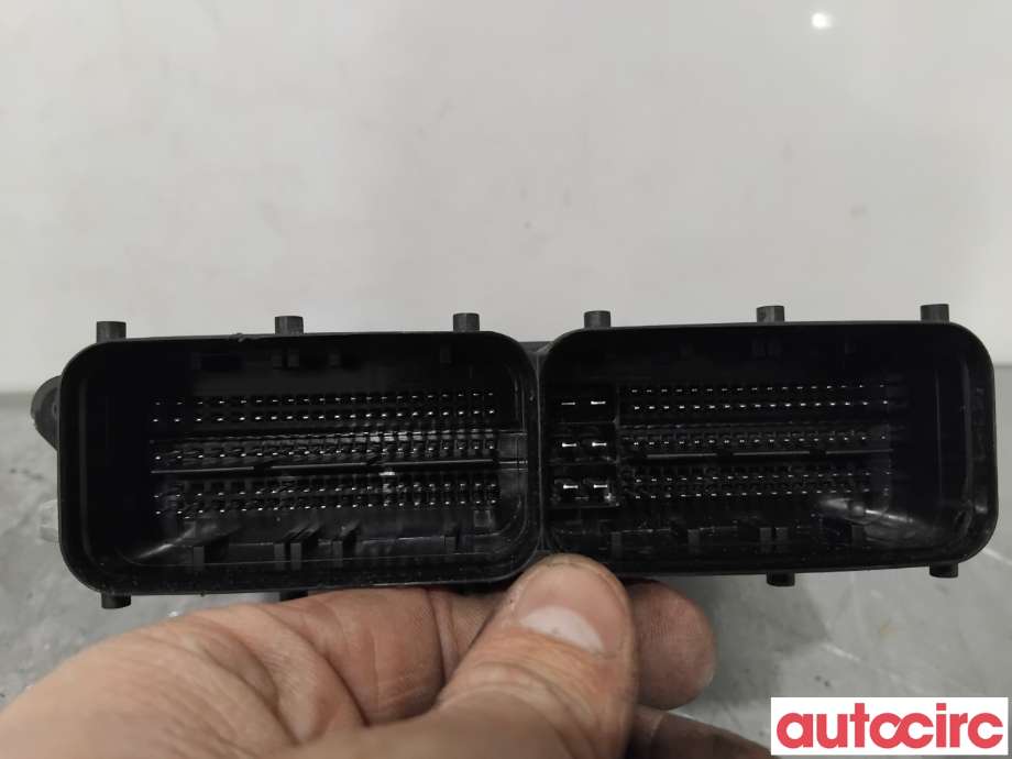 Styreenhet motor til Audi A6 2001-2004 (Type II, Fase 2) (C5) (C5) (AUDI|8W0907115Q|0261S18388|06L907309E)