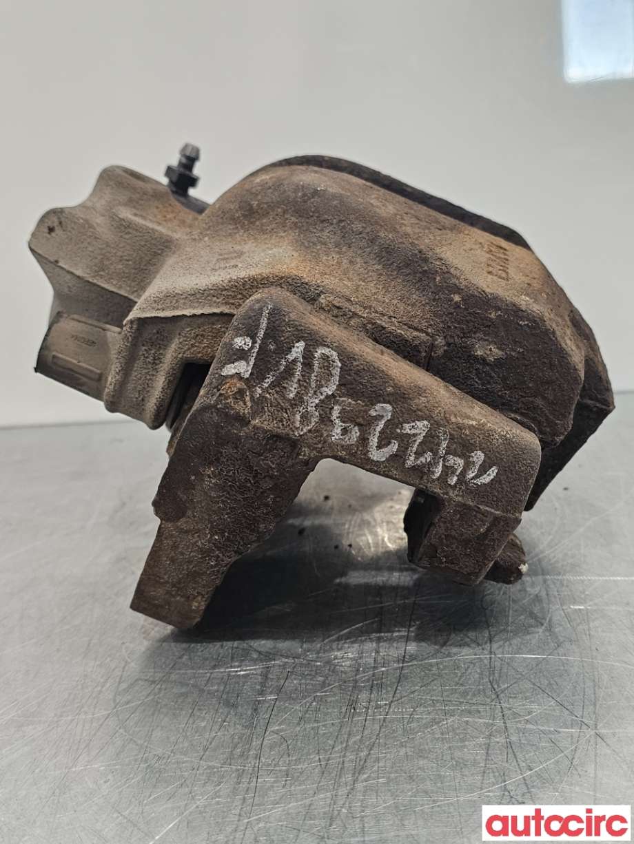 Bremsecaliper venstre foran til BMW X3 2010-2017 (F25) (F25) (BMW|34106790921|)