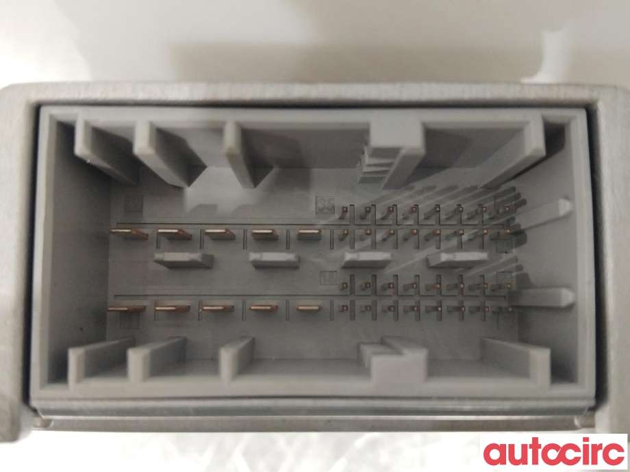 Bilstereo forsterker til BMW 5-Serie 2010-2017 (F10/F11) (F10/F11) (BMW|65129364669|9337754)