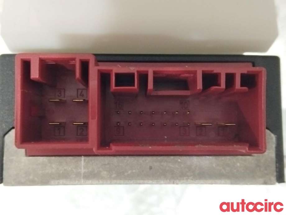 Styreenhet drivstoffpumpe til BMW 5-Serie 2010-2017 (F10/F11) (F10/F11) (BMW|16147411596|16147371832)