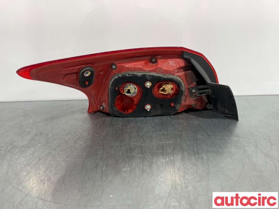 Baklykt høyre til Mitsubishi Lancer 2008-2017  (MITSUBISHI|8330A278|)