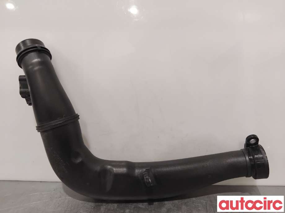 Turbo rør til Mercedes B-Klasse, 2011-2018 (W246) (W246) (MERCEDES|A6510901737)