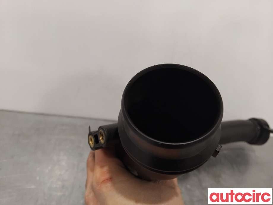 Turbo rør til Mercedes B-Klasse 2011-2018 (W246) (W246) (MERCEDES|A6510901737|)