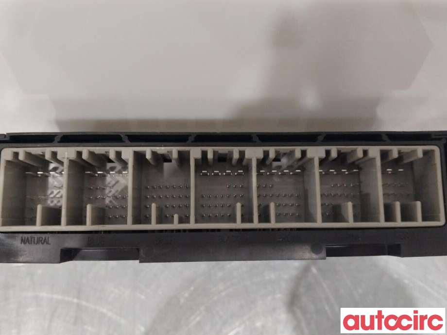Styreenhet comfort (BCM) til Opel Astra J 2010-2015 (OPEL|13500384|13577850)