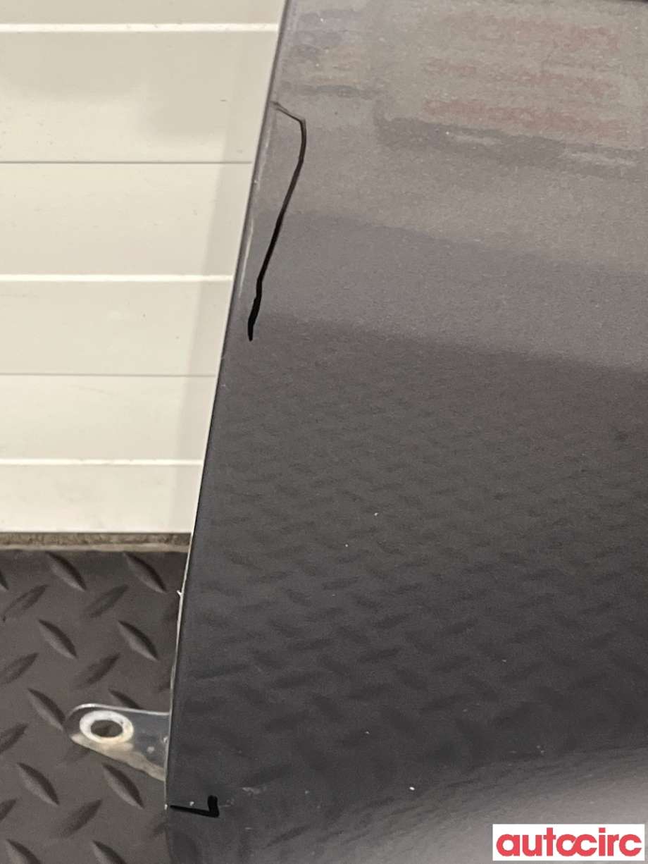 Skjerm venstre foran til VW Transporter / Caravelle 2009-2015 (Fase 2) (T5) (T5) (VOLKSWAGEN|7H0821101E)